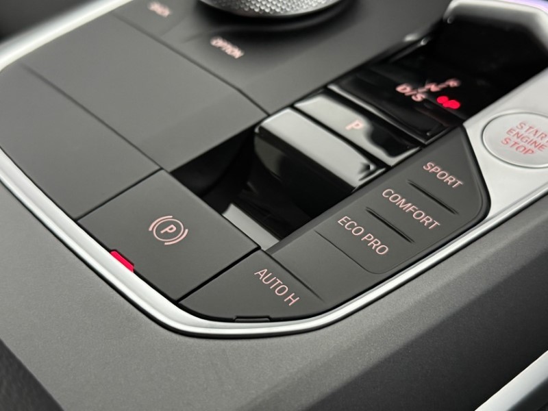  BMW 3 SERIES 320i Sport 5dr Step Auto 5003948