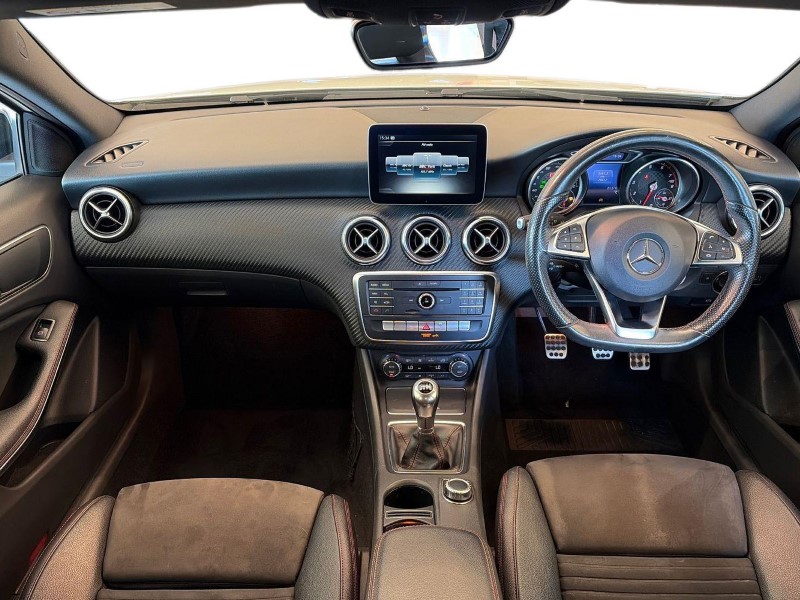 2017 (17) MERCEDES-BENZ A CLASS A160 AMG Line 5dr 5887061
