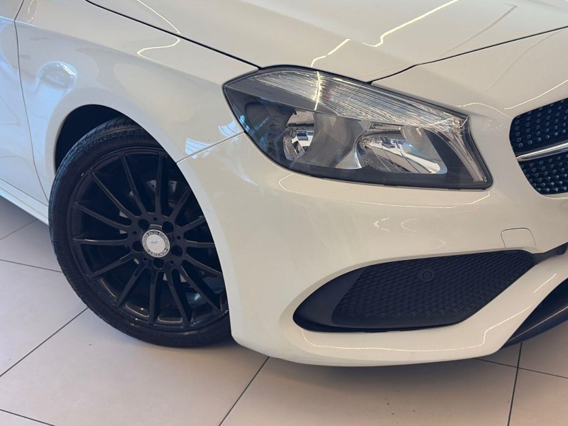 2017 (17) MERCEDES-BENZ A CLASS A160 AMG Line 5dr 5887088