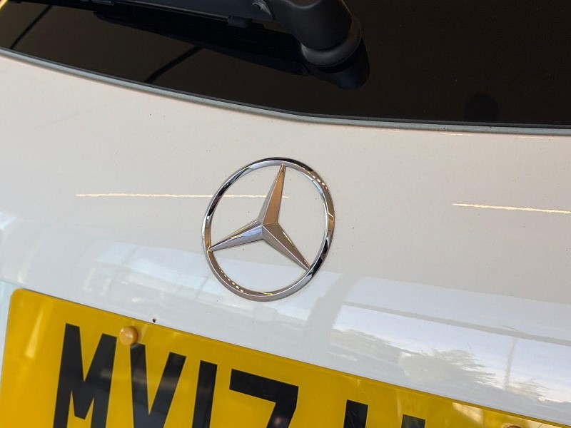 2017 (17) MERCEDES-BENZ A CLASS A160 AMG Line 5dr 5887091