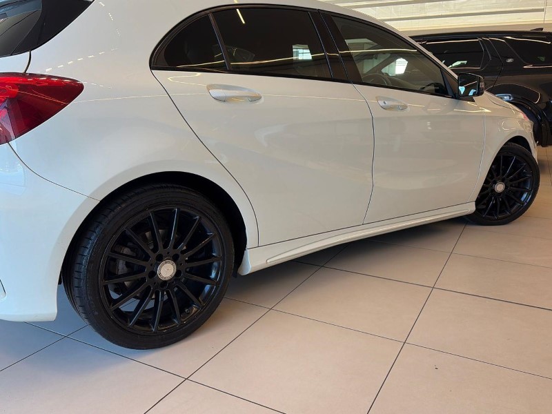 2017 (17) MERCEDES-BENZ A CLASS A160 AMG Line 5dr 5887094