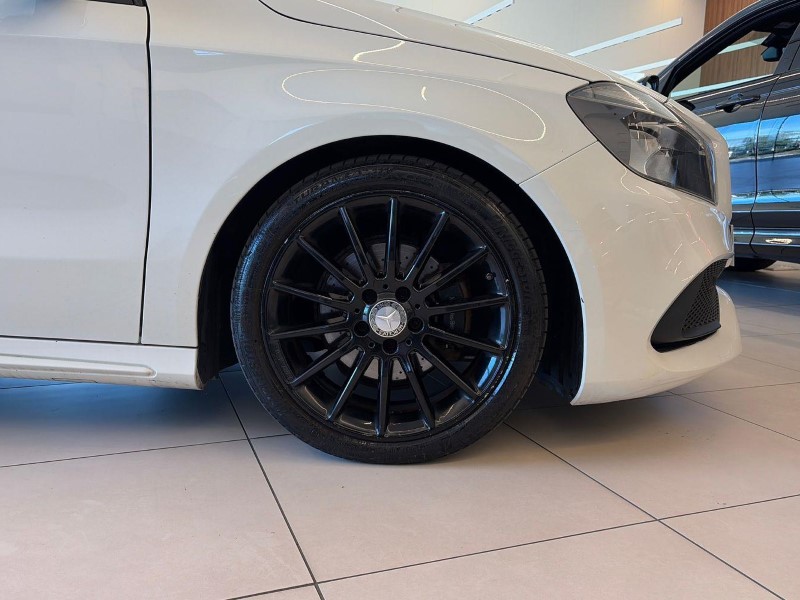 2017 (17) MERCEDES-BENZ A CLASS A160 AMG Line 5dr 5887060