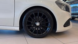 2017 (17) MERCEDES-BENZ A CLASS A160 AMG Line 5dr 5887060