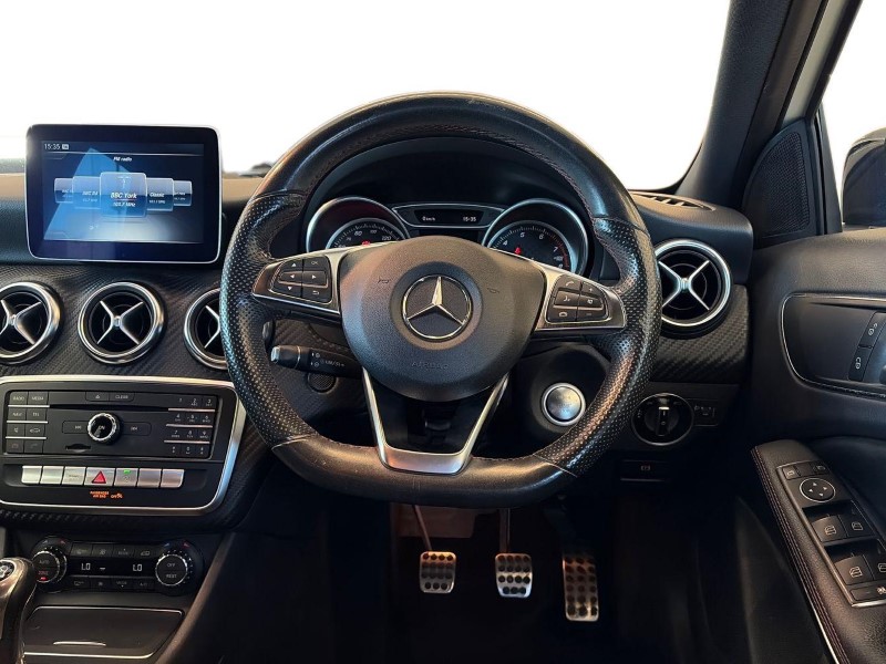 2017 (17) MERCEDES-BENZ A CLASS A160 AMG Line 5dr 5887067