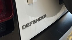 2022 (72) LAND ROVER DEFENDER 3.0 D250 X-Dynamic SE 110 5dr Auto 5905461