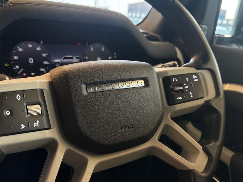 2022 (72) LAND ROVER DEFENDER 3.0 D250 X-Dynamic SE 110 5dr Auto 5905445