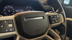 2022 (72) LAND ROVER DEFENDER 3.0 D250 X-Dynamic SE 110 5dr Auto 5905445