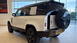 2022 (72) LAND ROVER DEFENDER 3.0 D250 X-Dynamic SE 110 5dr Auto 5905470
