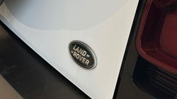 2022 (72) LAND ROVER DEFENDER 3.0 D250 X-Dynamic SE 110 5dr Auto 5905462