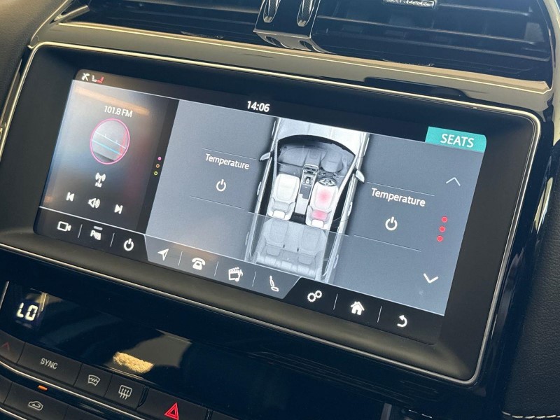 2019 (19) JAGUAR XE 2.0 Ingenium R-Sport 4dr Auto 5893784