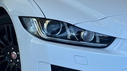 2019 (19) JAGUAR XE 2.0 Ingenium R-Sport 4dr Auto 5893768