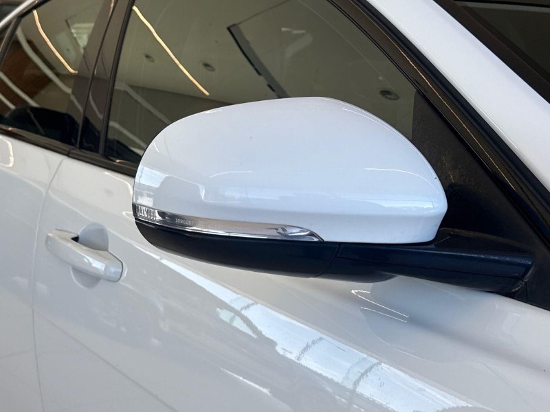 2019 (19) JAGUAR XE 2.0 Ingenium R-Sport 4dr Auto 5893798