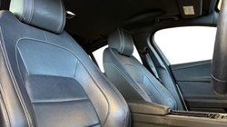 2019 (19) JAGUAR XE 2.0 Ingenium R-Sport 4dr Auto 5893776