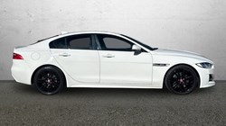 2019 (19) JAGUAR XE 2.0 Ingenium R-Sport 4dr Auto 5893756