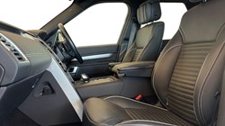 2024 (24) 2024 Land Rover Discovery 3.0 D300 Dynamic HSE 5Dr 5949988