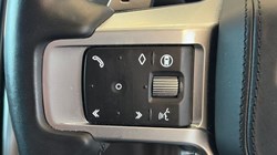 2024 (24) 2024 Land Rover Discovery 3.0 D300 Dynamic HSE 5Dr 5950013