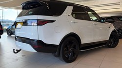 2024 (24) 2024 Land Rover Discovery 3.0 D300 Dynamic HSE 5Dr 5950044