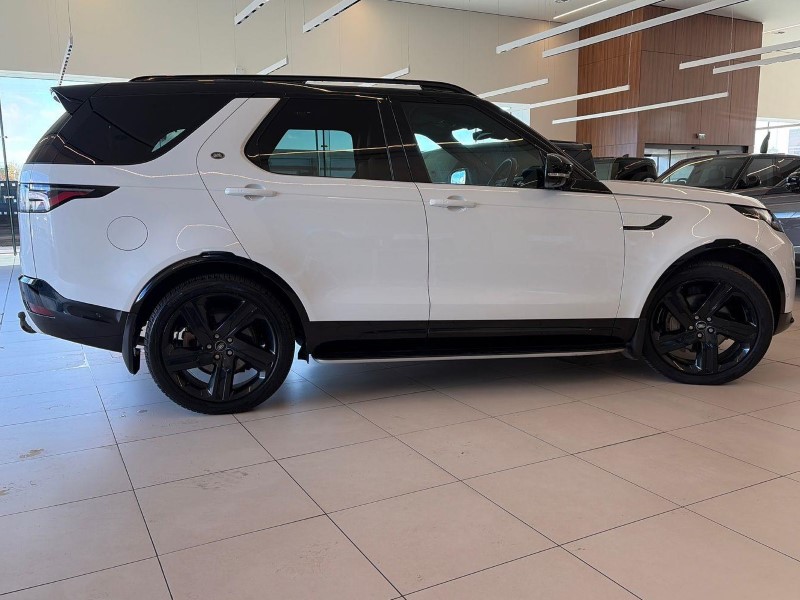 2024 (24) 2024 Land Rover Discovery 3.0 D300 Dynamic HSE 5Dr 5950043