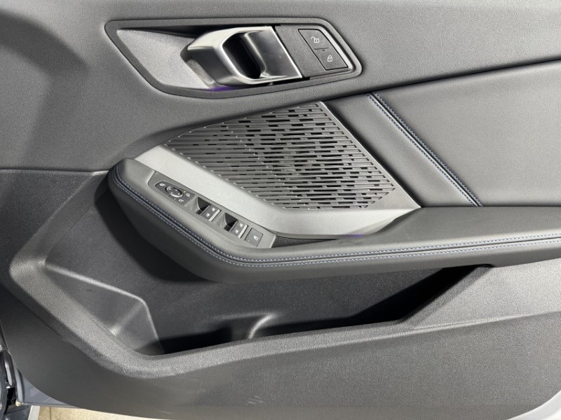  BMW 2 SERIES 220 M Sport 4dr Step Auto 5060863