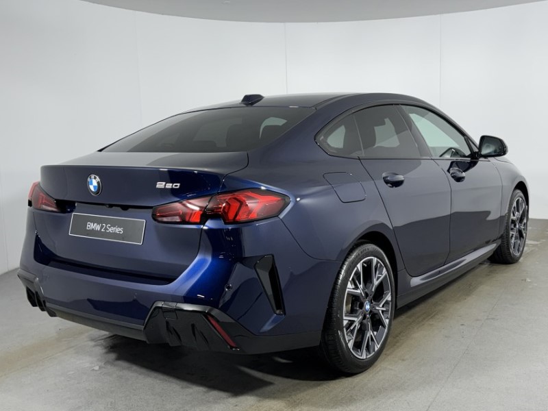  BMW 2 SERIES 220 M Sport 4dr Step Auto 5117030