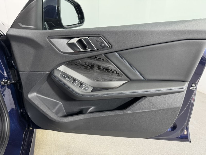  BMW 2 SERIES 220 M Sport 4dr Step Auto 5116994