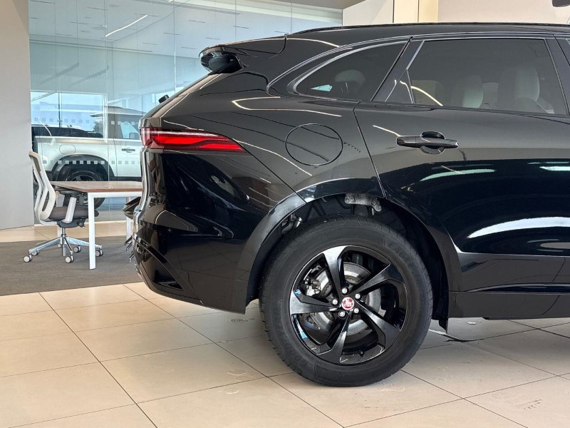 2023 (23) JAGUAR F-PACE 2.0 D200 R-Dynamic S 5dr Auto AWD 5923219