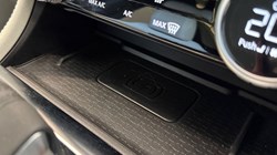 2023 (23) JAGUAR F-PACE 2.0 D200 R-Dynamic S 5dr Auto AWD 5923201