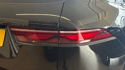 2023 (23) JAGUAR F-PACE 2.0 D200 R-Dynamic S 5dr Auto AWD 5923213