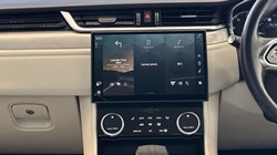 2023 (23) JAGUAR F-PACE 2.0 D200 R-Dynamic S 5dr Auto AWD 5923179