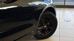 2023 (23) JAGUAR F-PACE 2.0 D200 R-Dynamic S 5dr Auto AWD 5923215
