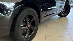 2023 (23) JAGUAR F-PACE 2.0 D200 R-Dynamic S 5dr Auto AWD 5923214