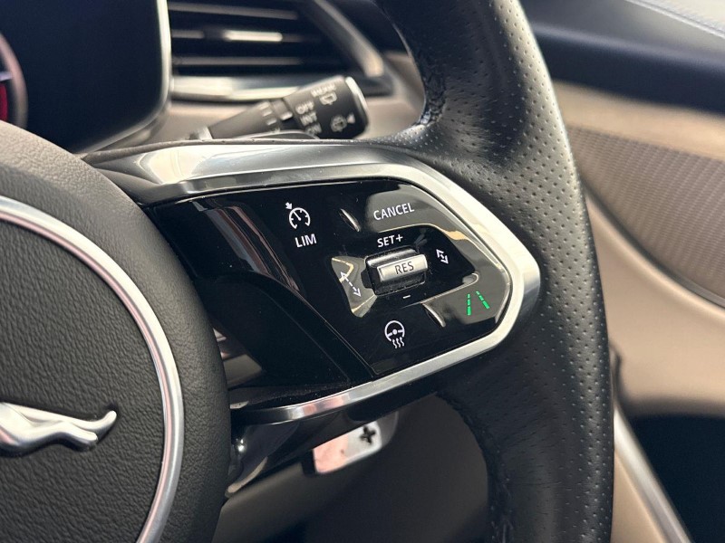 2023 (23) JAGUAR F-PACE 2.0 D200 R-Dynamic S 5dr Auto AWD 5923194