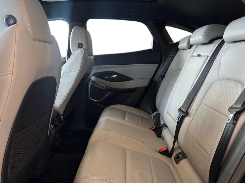 2023 (23) JAGUAR E-PACE 2.0 D200 R-Dynamic SE Black 5dr Auto 5892086