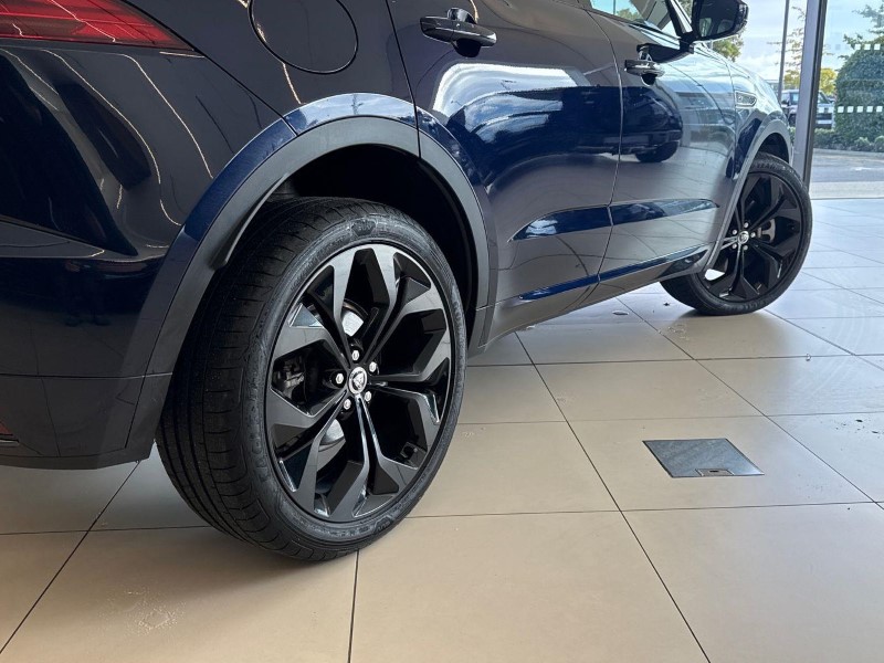 2023 (23) JAGUAR E-PACE 2.0 D200 R-Dynamic SE Black 5dr Auto 5892130