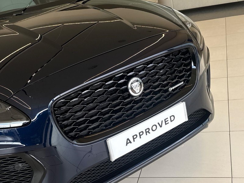 2023 (23) JAGUAR E-PACE 2.0 D200 R-Dynamic SE Black 5dr Auto 5892125