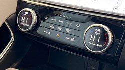 2023 (23) JAGUAR E-PACE 2.0 D200 R-Dynamic SE Black 5dr Auto 5892114