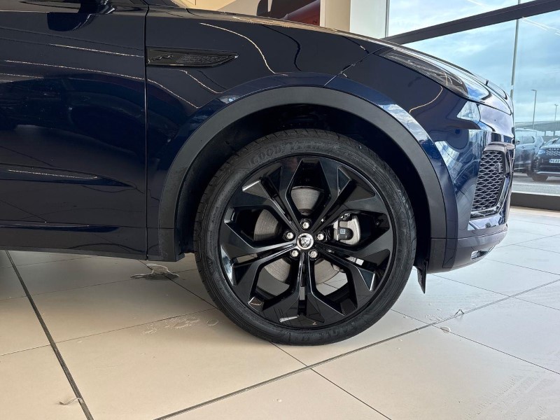 2023 (23) JAGUAR E-PACE 2.0 D200 R-Dynamic SE Black 5dr Auto 5892090