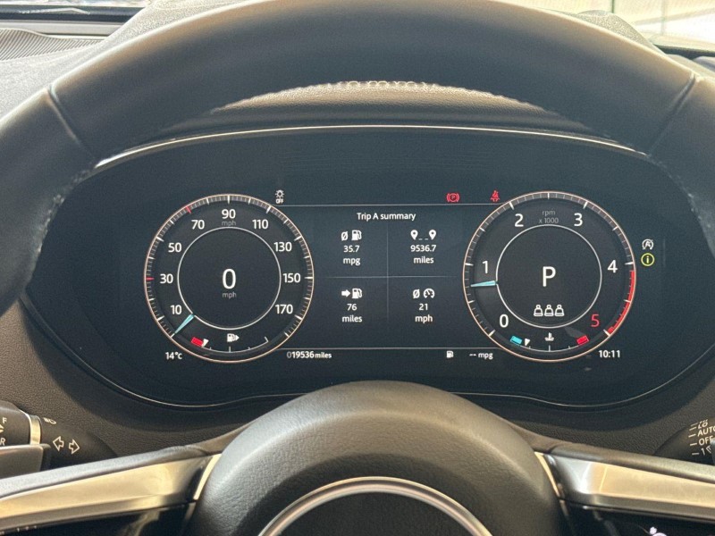 2023 (23) JAGUAR E-PACE 2.0 D200 R-Dynamic SE Black 5dr Auto 5892098