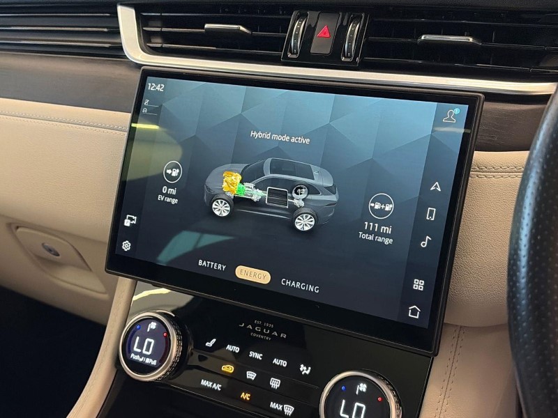 2023 (72) JAGUAR F-PACE 2.0 P400e S 5dr Auto AWD 5906428