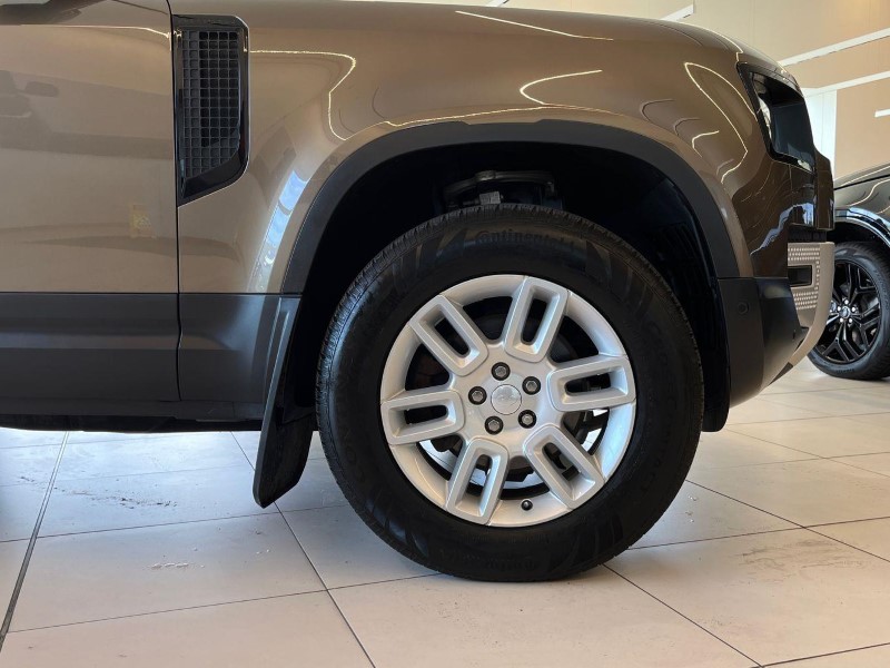 2024 (24) LAND ROVER COMMERCIAL DEFENDER 3.0 D250 Hard Top Auto [3 Seat] 5913066