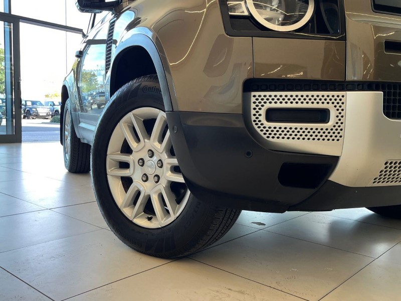 2024 (24) LAND ROVER COMMERCIAL DEFENDER 3.0 D250 Hard Top Auto [3 Seat] 5913100