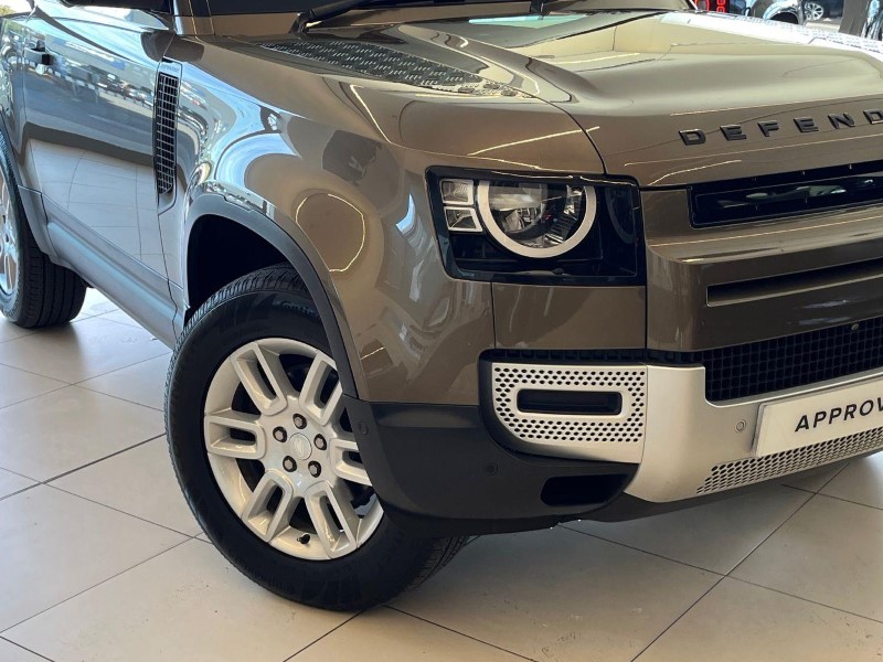 2024 (24) LAND ROVER COMMERCIAL DEFENDER 3.0 D250 Hard Top Auto [3 Seat] 5913098