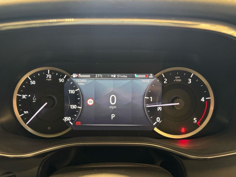 2022 (22) JAGUAR F-PACE 2.0 D200 R-Dynamic Black 5dr Auto AWD 5941412