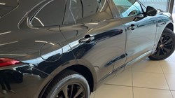 2022 (22) JAGUAR F-PACE 2.0 D200 R-Dynamic Black 5dr Auto AWD 5941448