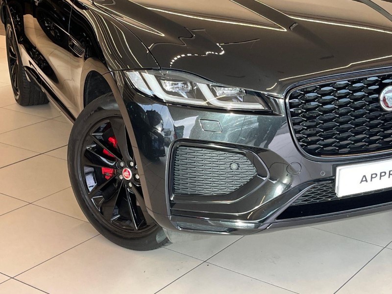 2022 (22) JAGUAR F-PACE 2.0 D200 R-Dynamic Black 5dr Auto AWD 5941439