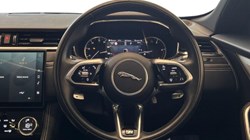 2022 (22) JAGUAR F-PACE 2.0 D200 R-Dynamic Black 5dr Auto AWD 5941411