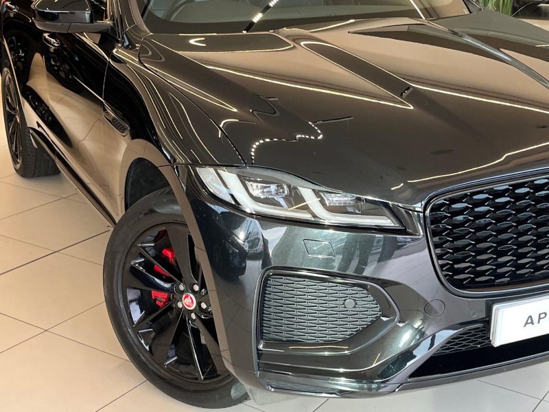2022 (22) JAGUAR F-PACE 2.0 D200 R-Dynamic Black 5dr Auto AWD 5941413