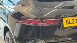 2022 (22) JAGUAR F-PACE 2.0 D200 R-Dynamic Black 5dr Auto AWD 5941415