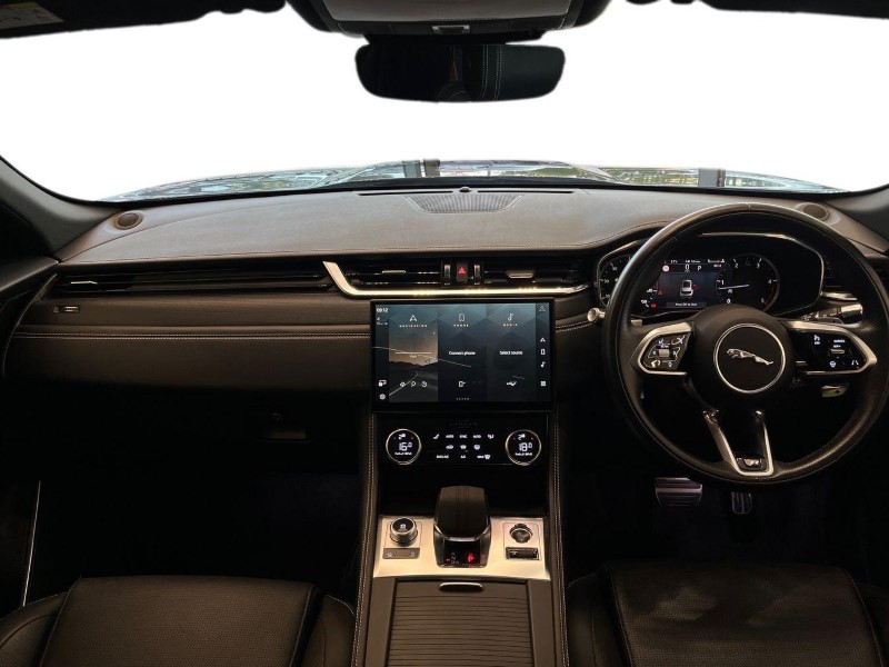2022 (22) JAGUAR F-PACE 2.0 D200 R-Dynamic Black 5dr Auto AWD 5941405