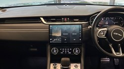 2022 (22) JAGUAR F-PACE 2.0 D200 R-Dynamic Black 5dr Auto AWD 5941410